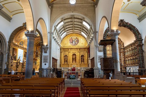 Faro, the cathedral of Faro, nave, interior, altars, Algarve, Portugal