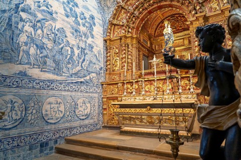 Faro, the cathedral of Faro, nave, interior, altars, Algarve, Portugal