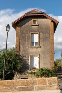 Narrow house, Marville, Renaissance village, Département Meuse, Grand Est, France