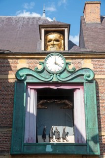 Grand Marionnettiste, marionette, automaton clock, International Puppet Centre, capital of