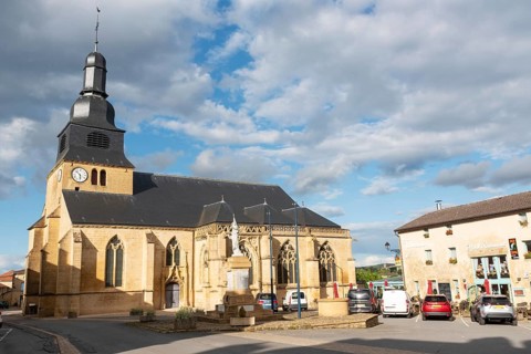 Church of Saint-Nicolas, village square, Marville, Renaissance village, Département Meuse, Grand