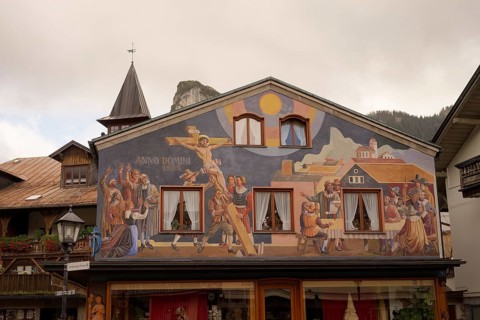 Lüftlmalerei in Oberammergau, crucifixion scene, crucifixion, Lüftlkunst, Bible, Ammergau, Ammergau