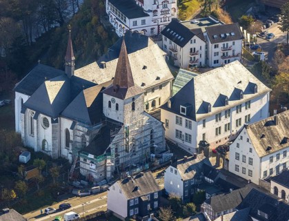 Aerial view, renovation of the Provost Church of St. Laurentius in Arnsberg, Sauerland, North