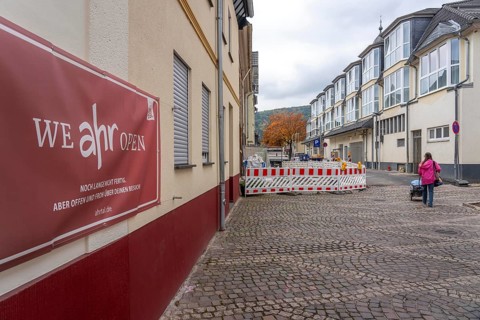 Reconstruction in the Ahr Valley, after the flood of July 2021, advertising for the Ahr Valley,