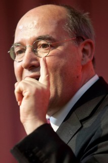 DEU Berlin Gregor Gysi during the Left Party Congress in Berlin-Lichtenberg. Germany Berlin, Gregor