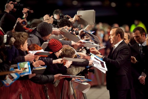 DEU, Germany, Berlin Kevin Spacey with fans in front of the opening ceremony at the Berlinale