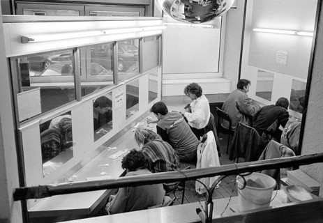 Frankfurt/Main, DEU, 15.03.2000 -- Frankfurt printing room. Drug emergency service rooms in
