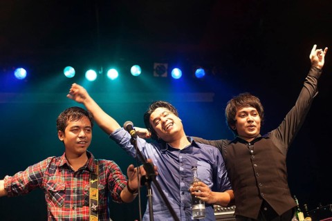 DEU Germany Germany Berlin The Burmese punk band Side Effect during their performance at Festaal