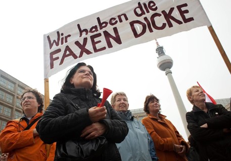 DEU Berlin teacher demonstration with GEW for relieving older colleagues Germany Berlin teacher
