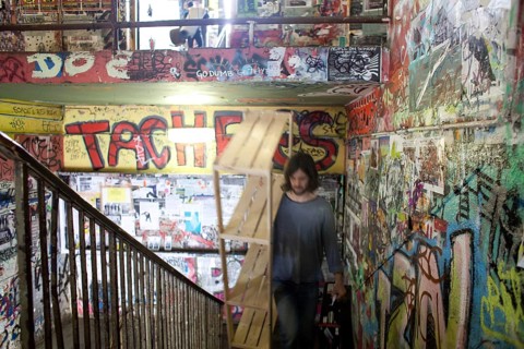 DEU Berlin Visitors to Tacheles Germany Berlin Visitors at the Tacheles building