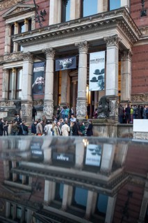 DEU Germany Germany Berlin Visitors wait in front of the Martin-Gropius-Bau for admission to the