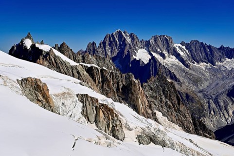 View of the Aiguille Vert mountains, Les Droites, Les Courtes, Aiguille du Midi mountain station,
