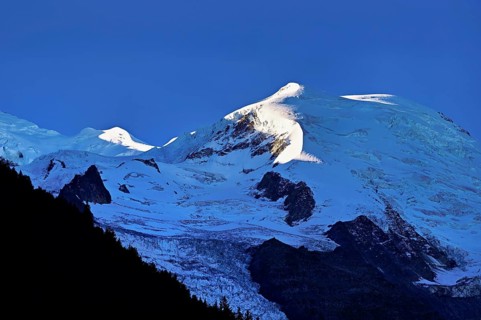 Snow-capped Dome du Goûter, Chamonix-Mont-Blanc, Haute-Savoie, France