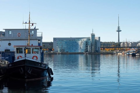 Harbor, Baltic Sea, city view Kiel, Kiel Fjord, shipping traffic, architecture, glass Hörn, wharf,