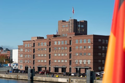 Harbor, Baltic Sea, Kiel Fjord, shipping traffic, wharf, pier, Sartori Berger Speicher, red brick