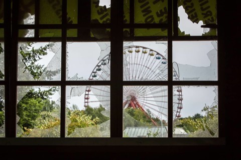 DEU Germany Germany Berlin Still life in the abandoned Spreepark in Plänterwald, the largest