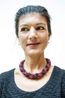 DEU Germany Germany Berlin The top politician on the left, Sarah Wagenknecht, during a photo