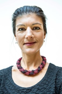 DEU Germany Germany Berlin The top politician on the left, Sarah Wagenknecht, during a photo