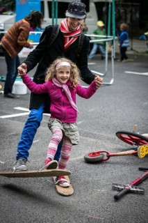 DEU Germany Germany Berlin Children play on Gudvanger Straße, which has been declared the city's