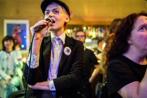 DEU Germany Germany Berlin David Bowie birthday party at 'Das neue Ufer' with karaoke songs and
