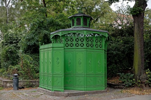 Café Achteck, joking name for a typical, historic, public Berlin toilet house on Chamissoplatz,