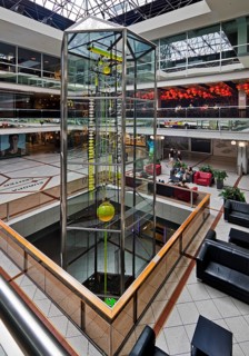 Europa-Center, shopping center, western courtyard with Bernard Gitton's flowing time clock,