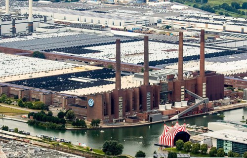 Volkswagen plant Wolfsburg with cogeneration plant VW Südstraße, Lower Saxony, Germany, Europe,