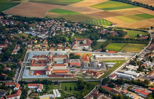 JVA Straubing Justzvollzug Bayern, prison Straubing with inner courtyard and swimming pool,