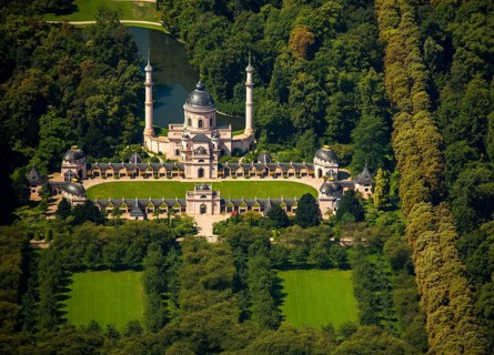 Red Mosque in the Turkish Garden, Schwetzingen Palace with Palace Garden, Schwetzingen,