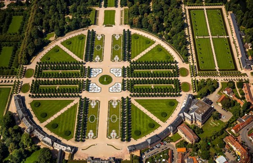 French Garden, Barck Garden with longitudinal and transverse axes, Schwetzingen Palace with Palace