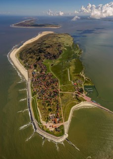 Groynes against land loss, Wadden Sea, aerial photo, Baltrum, North Sea, North Sea island, East