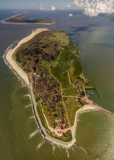 Groynes against land loss, Wadden Sea, aerial photo, Baltrum, North Sea, North Sea island, East