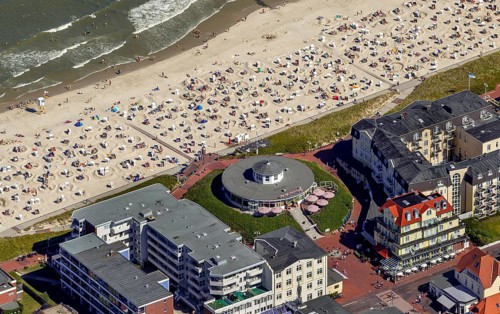 Beach and Café Pudding, aerial view, Wangerooge, North Sea, North Sea island, East Frisian Islands,