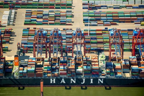 Hanjin container ship, container loading, container gantry cranes, container cranes, container