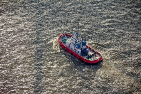Harbour tug ZP Cocon in Hamburg harbour, Hamburg, Germany, Europe, aerial view, birds-eyes view,