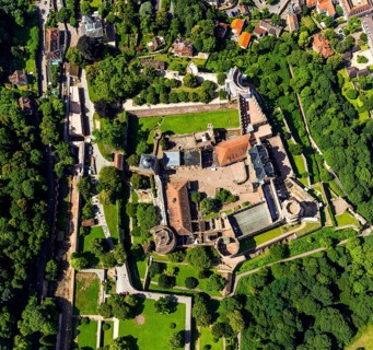 Heidelberg Castle, Heidelberg Castle, Heidelberg Castle Ruins, vertical photography, Heidelberg,
