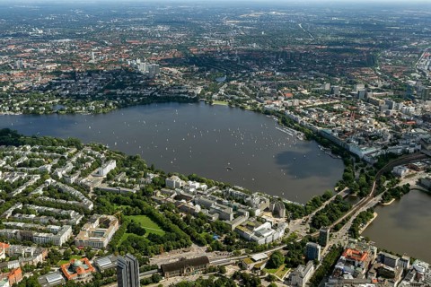 Inner Alster Lake, Außenalster, Kennedybrücke, Hamburg, Germany, Europe, aerial view, birds-eyes