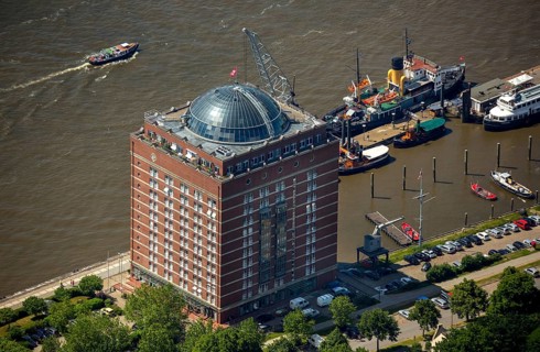Altes Unionskühlhaus now residence of Nadja Tiller and Walter Giller, Hamburg harbour, Elbe,