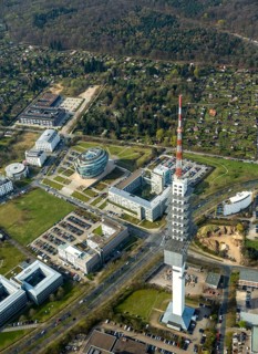 Office tower Heise headquarters in Hanover in spherical shape, Heise Medien GmbH & Co KG, Heise