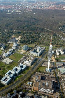 Office tower Heise headquarters in Hanover in spherical shape, Heise Medien GmbH & Co KG, Heise