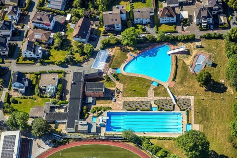 Aerial view, outdoor swimming pool Sprockhövel, Niedersprockhövel, Sprockhövel, Ruhr area, North