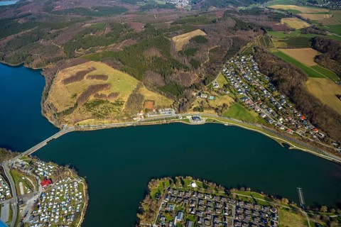 Aerial view, Camping site Am Damm, Sorpesee dam, Amecke, Sundern, Sauerland, North