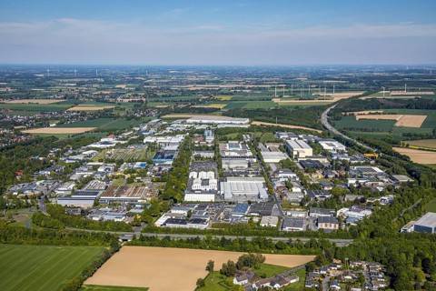 Aerial view, industrial park Unna-Ost, Unna, Ruhr area, North Rhine-Westphalia, Germany, motorway