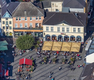 Aerial view, market square, Café Extrablatt Unna, outdoor catering, Unna, Ruhr area, North