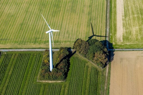 Aerial view, wind turbine in the field, Am Predigtstuhl, Unna, Ruhr area, North Rhine-Westphalia,