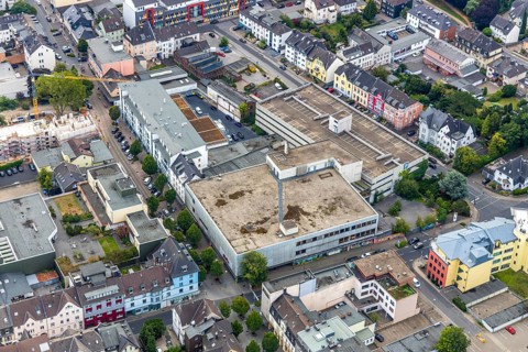 Aerial view, remodelling Friedrichstraße, Hertie ruin, planned demolition, Velbert, Ruhr area,