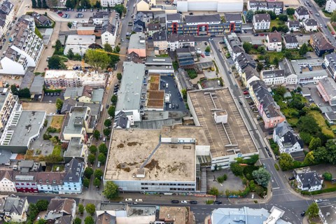 Aerial view, remodelling Friedrichstraße, Hertie ruin, planned demolition, Velbert, Ruhr area,