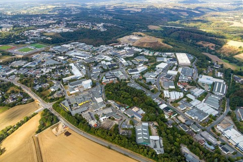 Aerial view, industrial area Röbbeck, Stahlstraße, farmland Großes Feld, planned industrial area,