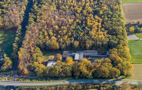 Aerial photo, Janusz-Korczak Förderschule, Im Wald, Möllen, Voerde, Ruhr area, North