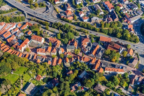Aerial view, local view, residential area at the edge of the forest Langestraße, Vlotho, OWL,